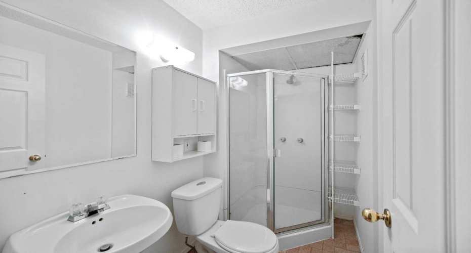 120 First Street, Cochrane, Alberta T0L 1W0, 2 Bedrooms Bedrooms, ,3 BathroomsBathrooms,Residential,For Sale,First,A2282823