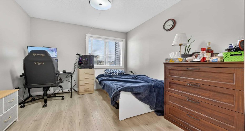 132 Corner Meadows Gate, Calgary, Alberta T3N 1J7, 4 Bedrooms Bedrooms, ,4 BathroomsBathrooms,Residential,For Sale,Corner Meadows,A2283014