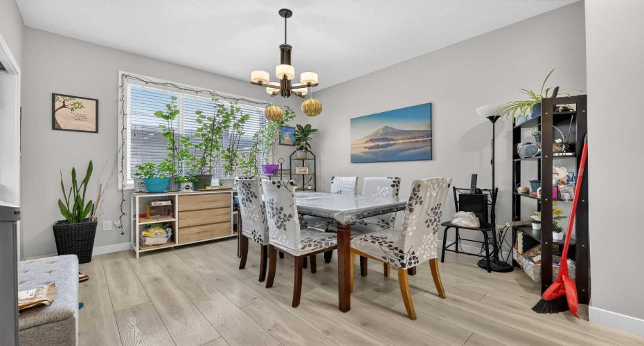 132 Corner Meadows Gate, Calgary, Alberta T3N 1J7, 4 Bedrooms Bedrooms, ,4 BathroomsBathrooms,Residential,For Sale,Corner Meadows,A2283014