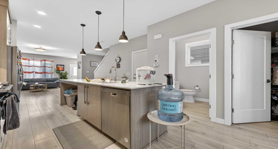 132 Corner Meadows Gate, Calgary, Alberta T3N 1J7, 4 Bedrooms Bedrooms, ,4 BathroomsBathrooms,Residential,For Sale,Corner Meadows,A2283014