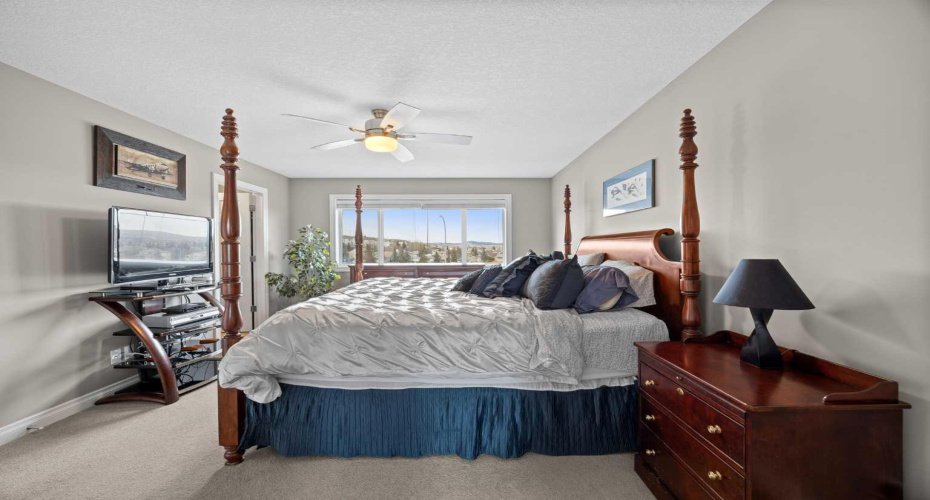 289 Jumping Pound Terrace, Cochrane, Alberta T4C 1G3, 3 Bedrooms Bedrooms, ,3 BathroomsBathrooms,Residential,For Sale,Jumping Pound,A2283277