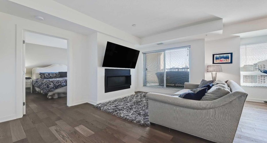 930 6 Avenue, Calgary, Alberta T2P 1J3, 2 Bedrooms Bedrooms, ,2 BathroomsBathrooms,Residential,For Sale,6,A2283308