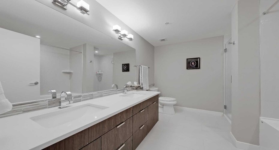 930 6 Avenue, Calgary, Alberta T2P 1J3, 2 Bedrooms Bedrooms, ,2 BathroomsBathrooms,Residential,For Sale,6,A2283308