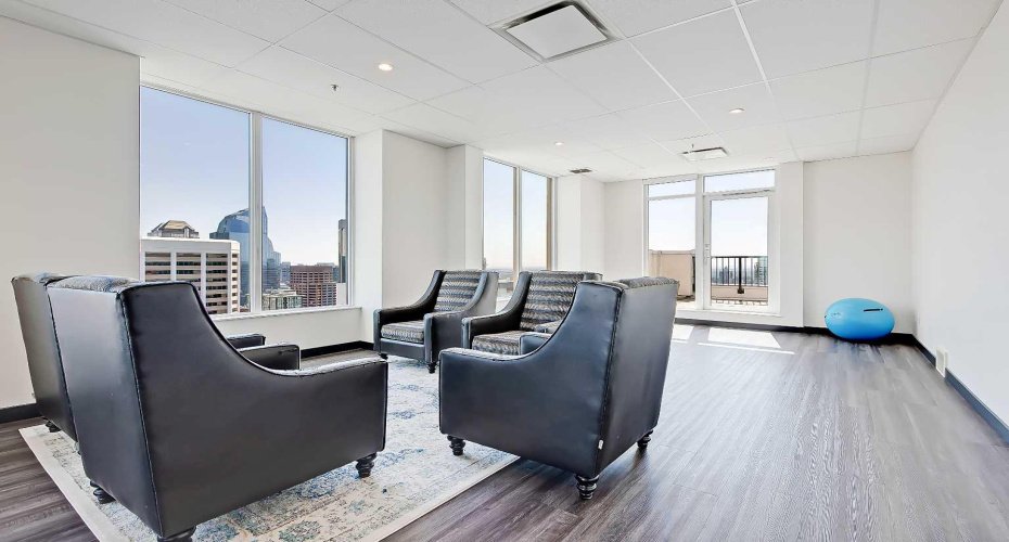 930 6 Avenue, Calgary, Alberta T2P 1J3, 2 Bedrooms Bedrooms, ,2 BathroomsBathrooms,Residential,For Sale,6,A2283308