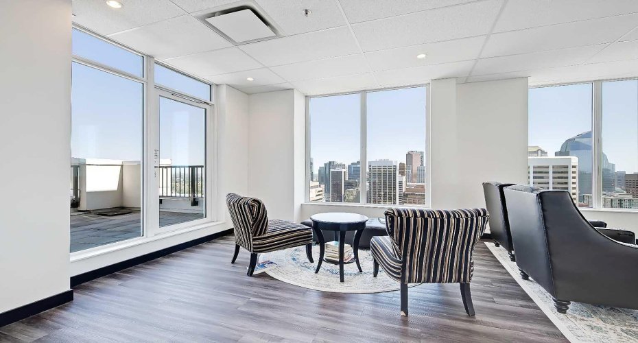 930 6 Avenue, Calgary, Alberta T2P 1J3, 2 Bedrooms Bedrooms, ,2 BathroomsBathrooms,Residential,For Sale,6,A2283308