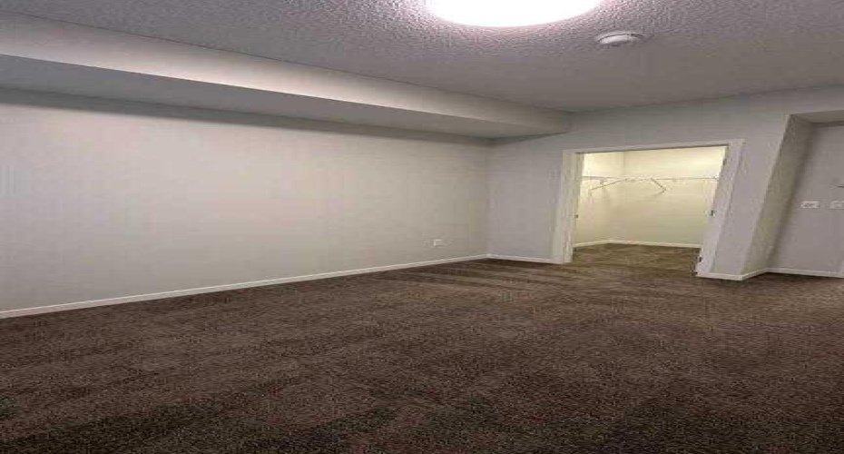 33 Carringham Gate, Calgary, Alberta T3P 2H6, ,Rental,Carringham,A2283358