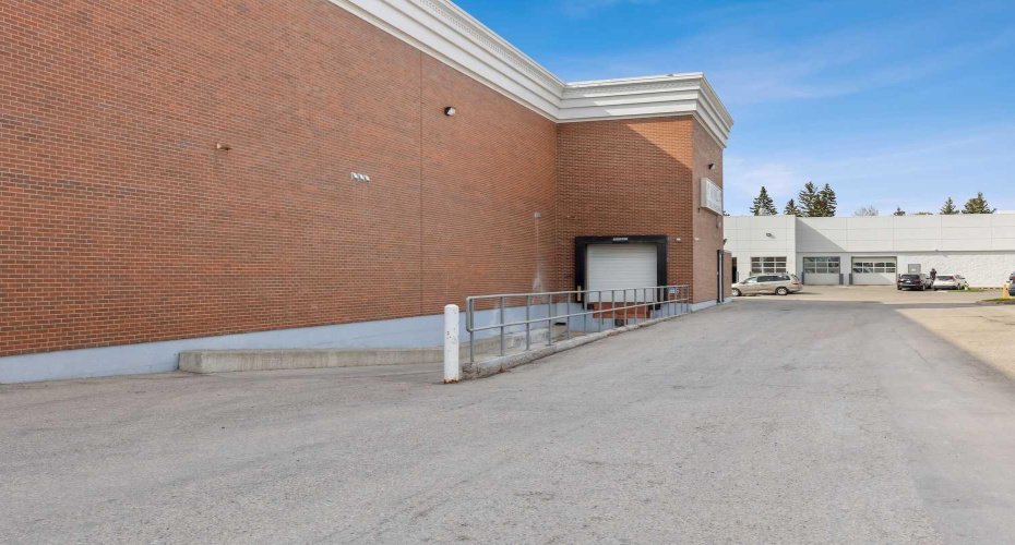 67 Glenbrook Place, Calgary, Alberta T3E6W4, ,Commercial,For Sale,Glenbrook,A2283368