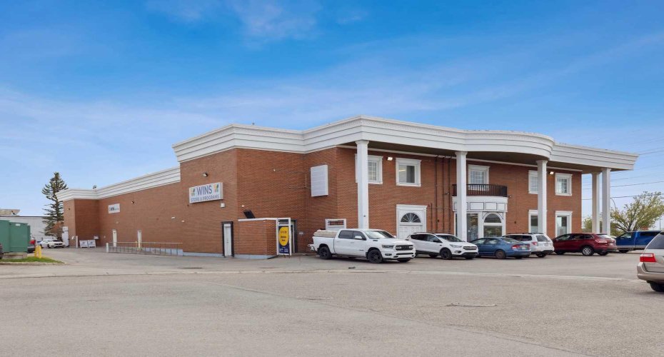 67 Glenbrook Place, Calgary, Alberta T3E6W4, ,Commercial,For Sale,Glenbrook,A2283368