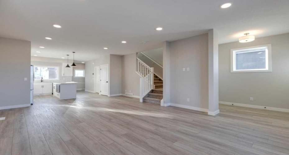 315 Fireside Drive, Cochrane, Alberta T4C 2L6, 3 Bedrooms Bedrooms, ,3 BathroomsBathrooms,Residential,For Sale,Fireside,A2283383