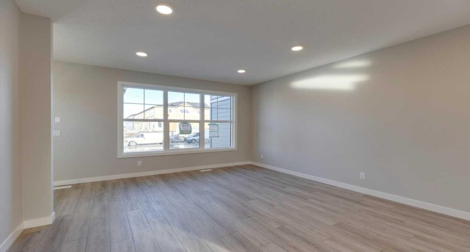 315 Fireside Drive, Cochrane, Alberta T4C 2L6, 3 Bedrooms Bedrooms, ,3 BathroomsBathrooms,Residential,For Sale,Fireside,A2283383