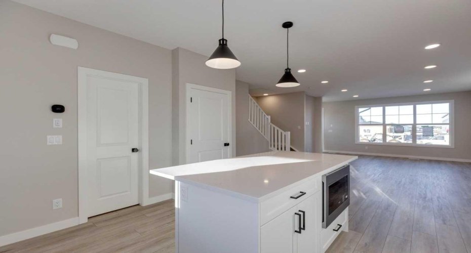 315 Fireside Drive, Cochrane, Alberta T4C 2L6, 3 Bedrooms Bedrooms, ,3 BathroomsBathrooms,Residential,For Sale,Fireside,A2283383