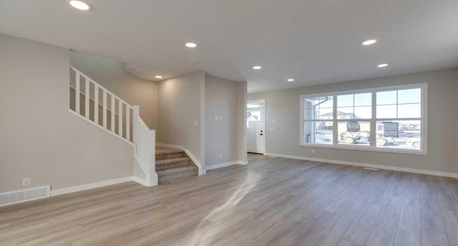 315 Fireside Drive, Cochrane, Alberta T4C 2L6, 3 Bedrooms Bedrooms, ,3 BathroomsBathrooms,Residential,For Sale,Fireside,A2283383