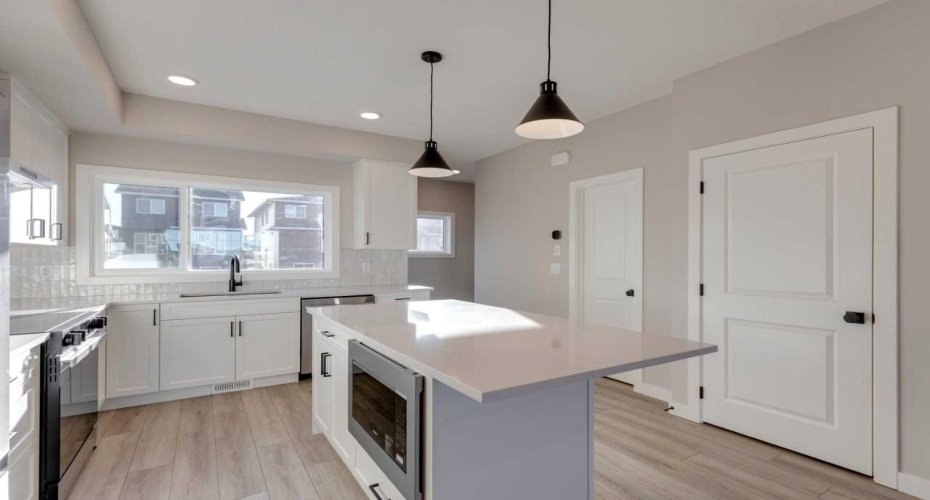 315 Fireside Drive, Cochrane, Alberta T4C 2L6, 3 Bedrooms Bedrooms, ,3 BathroomsBathrooms,Residential,For Sale,Fireside,A2283383