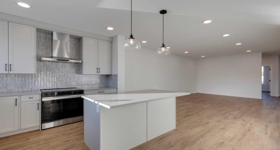 367 Fireside Drive, Cochrane, Alberta T4C 3E1, 3 Bedrooms Bedrooms, ,3 BathroomsBathrooms,Residential,For Sale,Fireside,A2283394