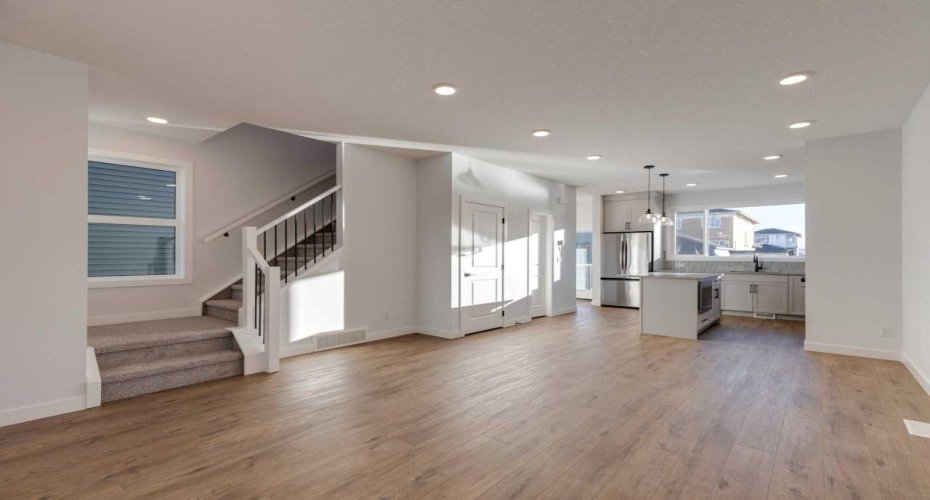 367 Fireside Drive, Cochrane, Alberta T4C 3E1, 3 Bedrooms Bedrooms, ,3 BathroomsBathrooms,Residential,For Sale,Fireside,A2283394