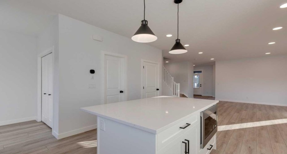 371 Fireside Drive, Cochrane, Alberta T4C3E1, 3 Bedrooms Bedrooms, ,3 BathroomsBathrooms,Residential,For Sale,Fireside,A2283397