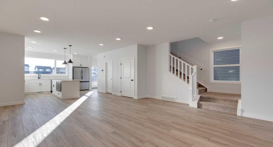 371 Fireside Drive, Cochrane, Alberta T4C3E1, 3 Bedrooms Bedrooms, ,3 BathroomsBathrooms,Residential,For Sale,Fireside,A2283397