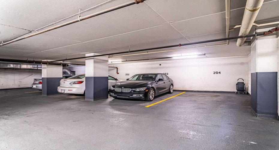 Underground and heated parking stall
