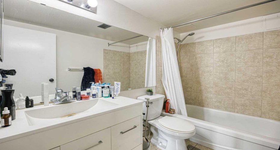 4944 Dalton Drive, Calgary, Alberta T3A 2E6, 2 Bedrooms Bedrooms, ,1 BathroomBathrooms,Residential,For Sale,Dalton,A2283484