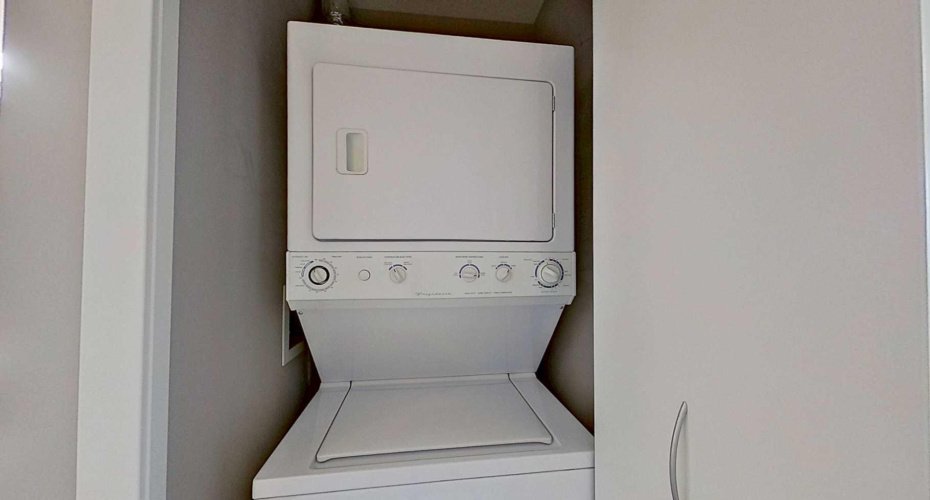 69 Springborough Court, Calgary, Alberta T3H5V5, 1 Bedroom Bedrooms, ,1 BathroomBathrooms,Residential,For Sale,Springborough,A2281359