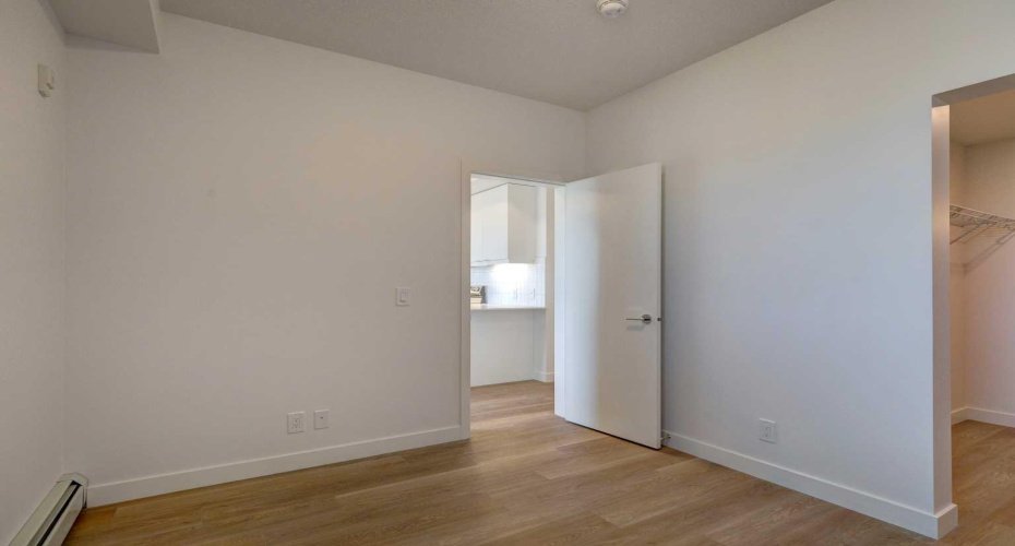 8500 19 Avenue, Calgary, Alberta T2A 7W8, 2 Bedrooms Bedrooms, ,2 BathroomsBathrooms,Residential,For Sale,19,A2276897