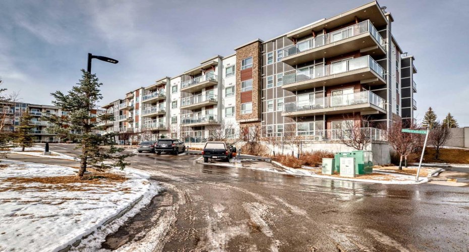 360 Harvest Hills Common, Calgary, Alberta T3K 2N1, 2 Bedrooms Bedrooms, ,1 BathroomBathrooms,Residential,For Sale,Harvest Hills,A2283549