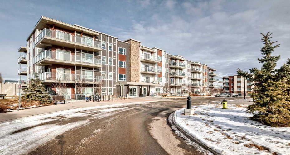 360 Harvest Hills Common, Calgary, Alberta T3K 2N1, 2 Bedrooms Bedrooms, ,1 BathroomBathrooms,Residential,For Sale,Harvest Hills,A2283549