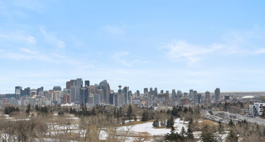 Offering panoramic east-facing views of downtown Calgary and Shaganappi Golf Course