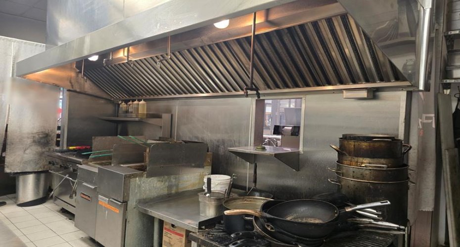 Calgary, Alberta, ,Commercial,For Lease,A2283341