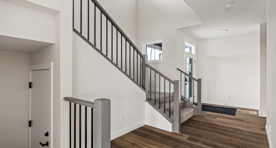 27 Setonvista Grove, Calgary, Alberta T3M 3L8, 5 Bedrooms Bedrooms, ,4 BathroomsBathrooms,Residential,For Sale,Setonvista,A2283428