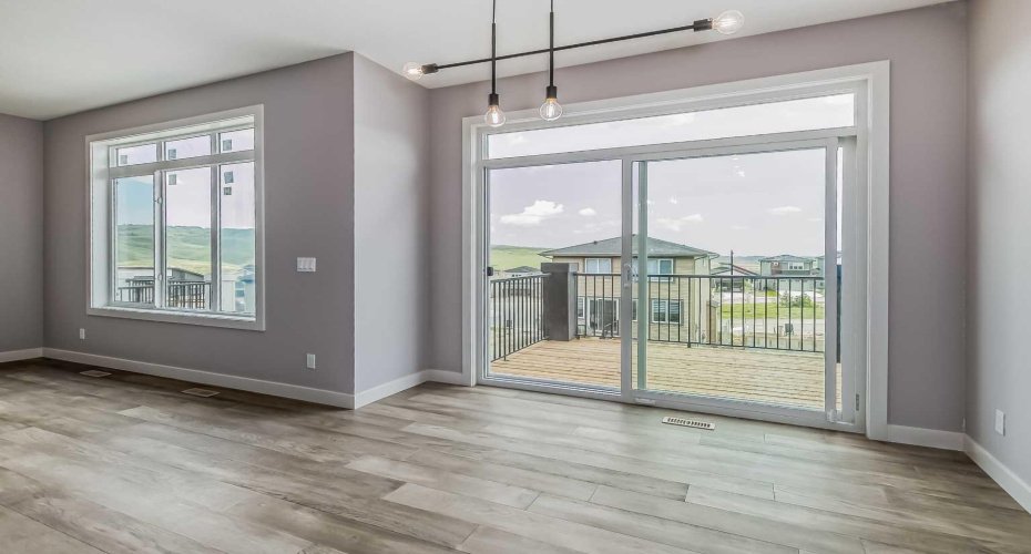 4 Topaz Place, Cochrane, Alberta T4C 3K2, 3 Bedrooms Bedrooms, ,3 BathroomsBathrooms,Residential,For Sale,Topaz,A2283463