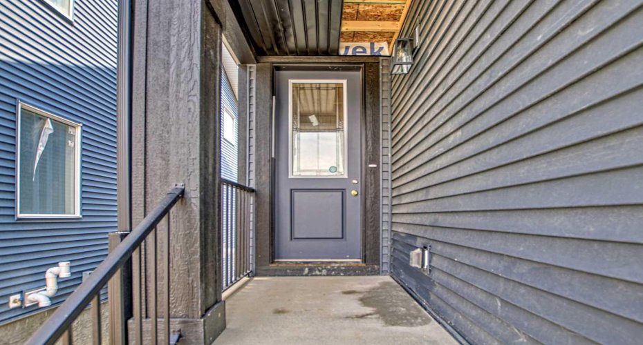 4 Topaz Place, Cochrane, Alberta T4C 3K2, 3 Bedrooms Bedrooms, ,3 BathroomsBathrooms,Residential,For Sale,Topaz,A2283463