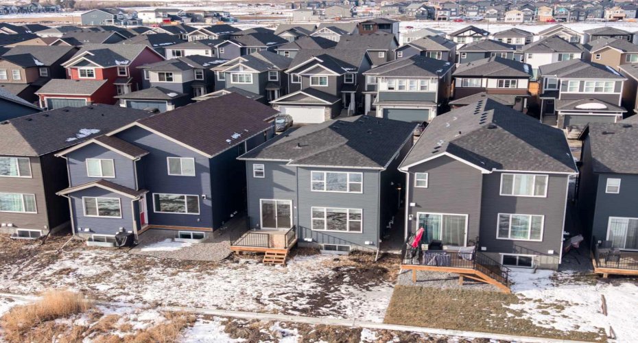 112 Creekstone Landing, Calgary, Alberta T2X 5E6, 4 Bedrooms Bedrooms, ,4 BathroomsBathrooms,Residential,For Sale,Creekstone,A2283522