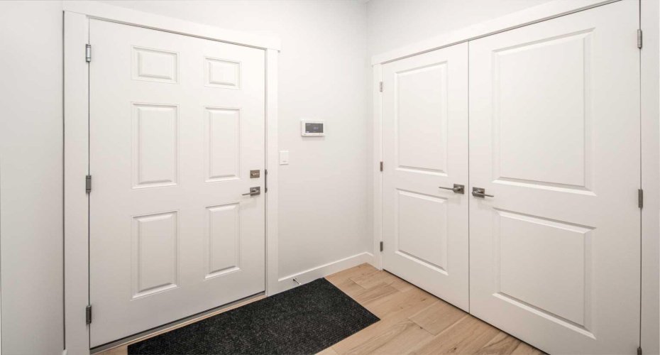 112 Creekstone Landing, Calgary, Alberta T2X 5E6, 4 Bedrooms Bedrooms, ,4 BathroomsBathrooms,Residential,For Sale,Creekstone,A2283522