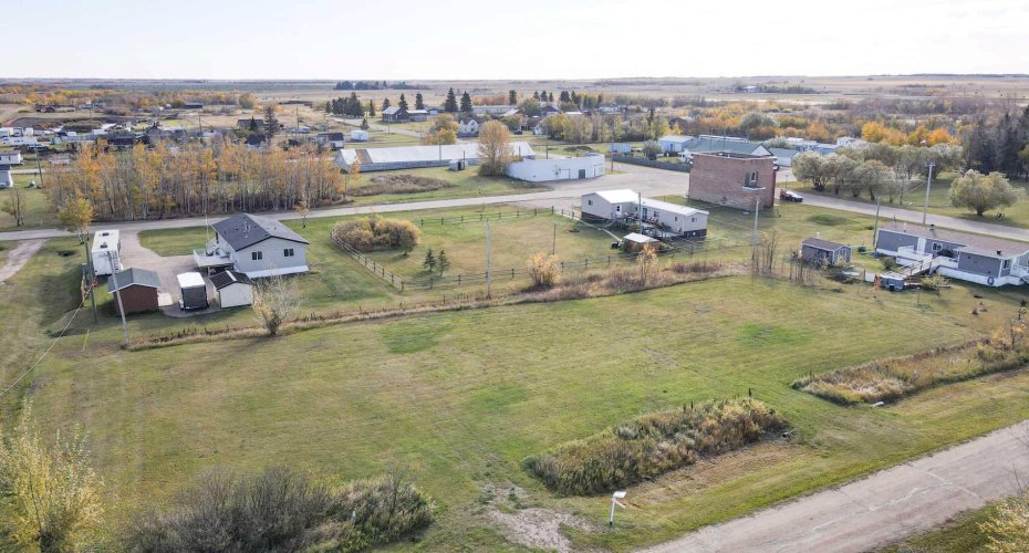 204 2nd Street, Gadsby, Alberta T0C 1K0, ,Land,For Sale,2nd,A2037425