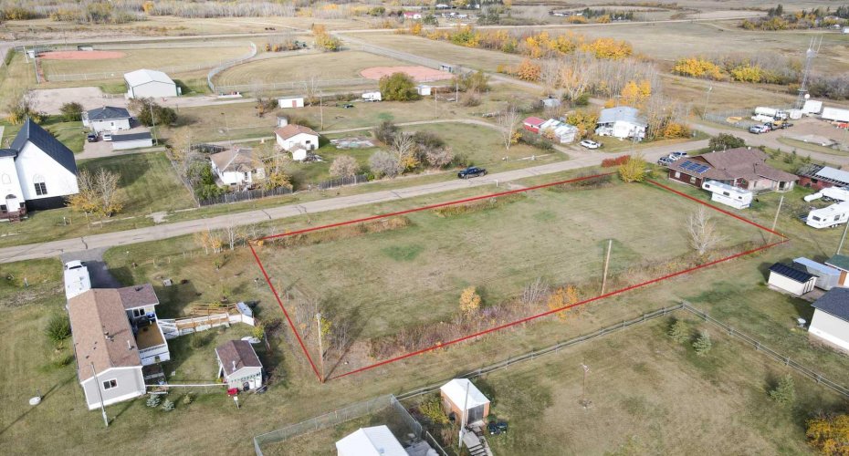 204 2nd Street, Gadsby, Alberta T0C 1K0, ,Land,For Sale,2nd,A2037425