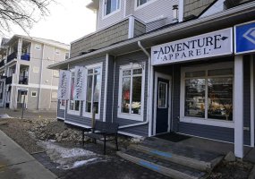 21 North Railway Street, Okotoks, Alberta T0L 1T0, ,Commercial,For Lease,North Railway,A2283536