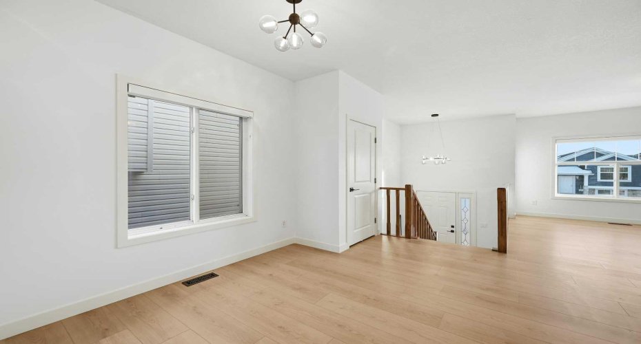 81 Saddlemont Road, Calgary, Alberta T3J 5E4, 5 Bedroom Bedrooms, 0 ,3 BathroomBathrooms,Residential,For Sale,Saddlemont,0,A2283740