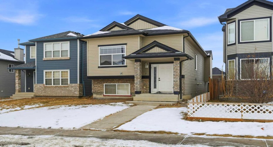 81 Saddlemont Road, Calgary, Alberta T3J 5E4, 5 Bedroom Bedrooms, 0 ,3 BathroomBathrooms,Residential,For Sale,Saddlemont,0,A2283740