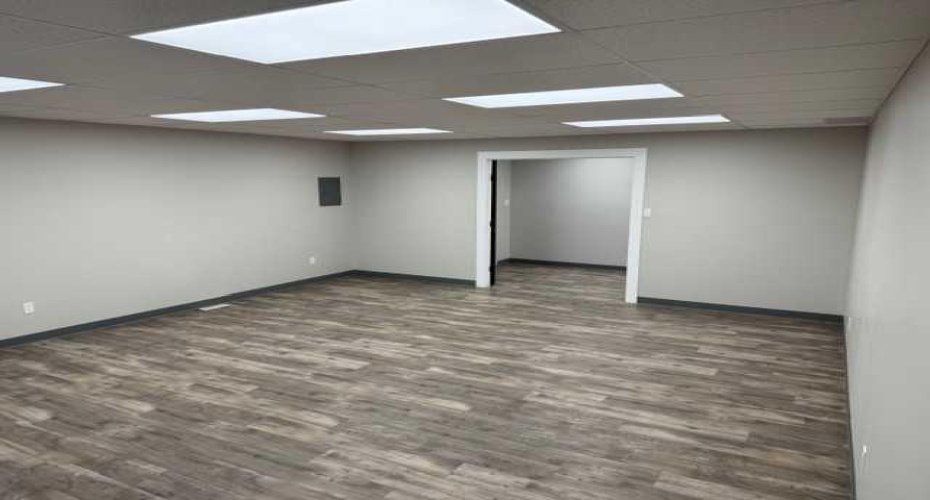 11302 95 Avenue, Grande Prairie, Alberta T8V 5M1, ,Commercial,For Lease,Rachel Building,95,A2282240