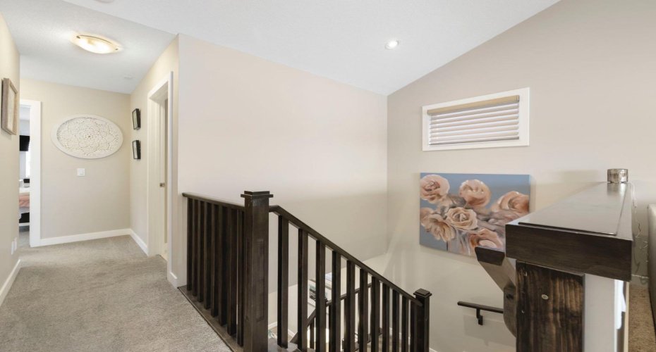 8 Emberside Glen, Cochrane, Alberta T4C2L6, 4 Bedrooms Bedrooms, ,4 BathroomsBathrooms,Residential,For Sale,Emberside,A2282601