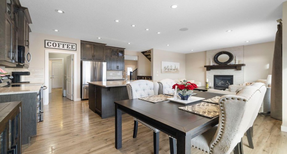 8 Emberside Glen, Cochrane, Alberta T4C2L6, 4 Bedrooms Bedrooms, ,4 BathroomsBathrooms,Residential,For Sale,Emberside,A2282601