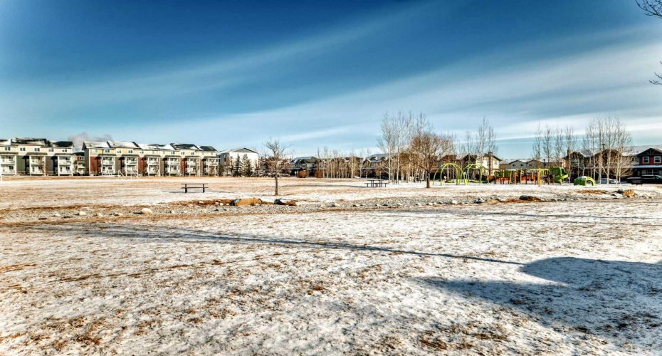 32 Horseshoe Crescent, Cochrane, Alberta T4C 2P4, 3 Bedrooms Bedrooms, ,3 BathroomsBathrooms,Residential,For Sale,Horseshoe,A2283847