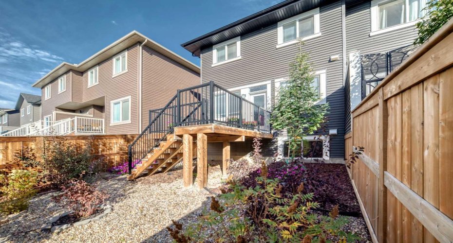 615 Kingsmere Way, Airdrie, Alberta T4A0X9, 3 Bedrooms Bedrooms, ,3 BathroomsBathrooms,Residential,For Sale,Kingsmere,A2283246