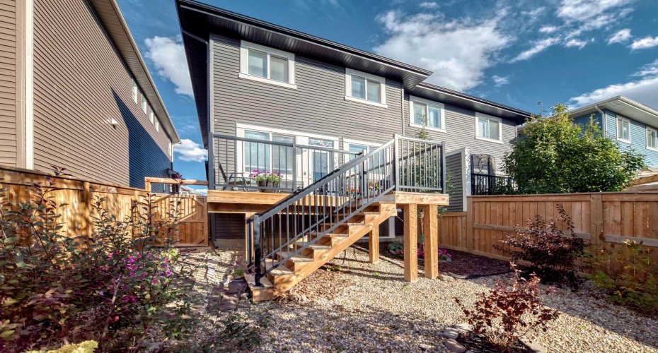 615 Kingsmere Way, Airdrie, Alberta T4A0X9, 3 Bedrooms Bedrooms, ,3 BathroomsBathrooms,Residential,For Sale,Kingsmere,A2283246