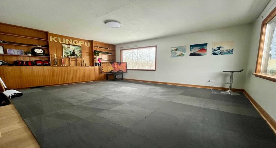 105 2 Avenue, Sundre, Alberta T0M 1X0, 4 Bedrooms Bedrooms, ,2 BathroomsBathrooms,Residential,For Sale,2,A2283414