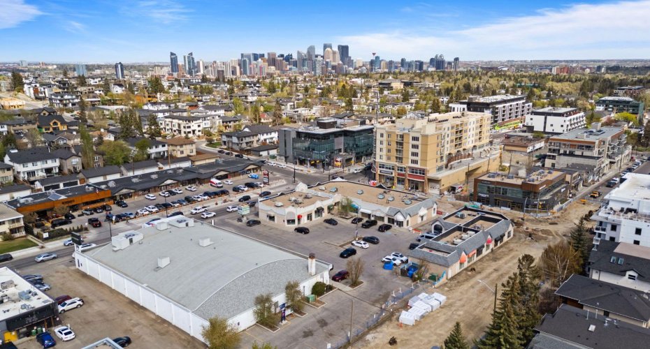 Proposed new grocery and commercial space is just blocks away!