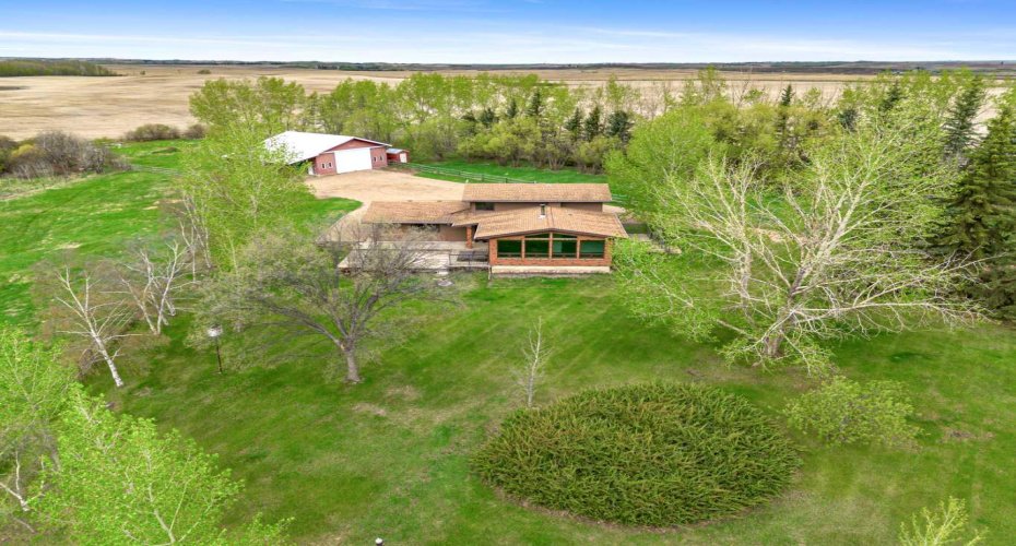 494062 Range Road 62, Rural Vermilion River, County of, Alberta T9X 1Y8, 4 Bedrooms Bedrooms, ,3 BathroomsBathrooms,Residential,For Sale,Range Road 62,A2283534