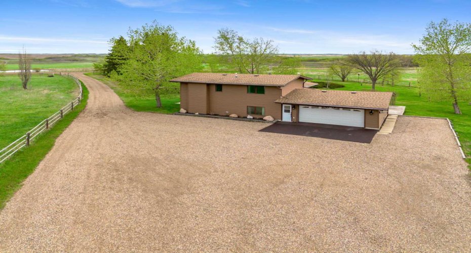 494062 Range Road 62, Rural Vermilion River, County of, Alberta T9X 1Y8, 4 Bedrooms Bedrooms, ,3 BathroomsBathrooms,Residential,For Sale,Range Road 62,A2283534