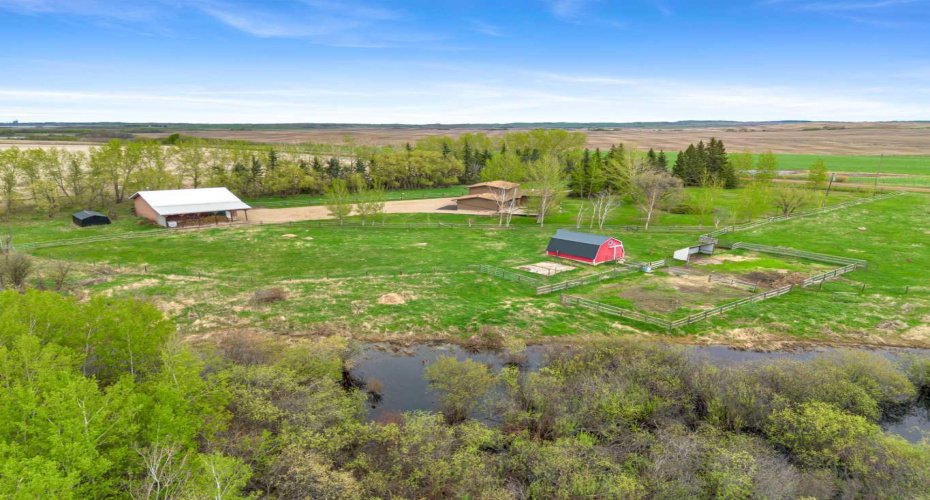 494062 Range Road 62, Rural Vermilion River, County of, Alberta T9X 1Y8, 4 Bedrooms Bedrooms, ,3 BathroomsBathrooms,Residential,For Sale,Range Road 62,A2283534